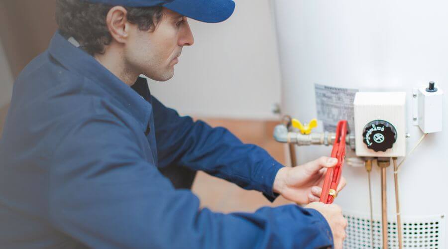 Professional water heater repair in Miami, NM